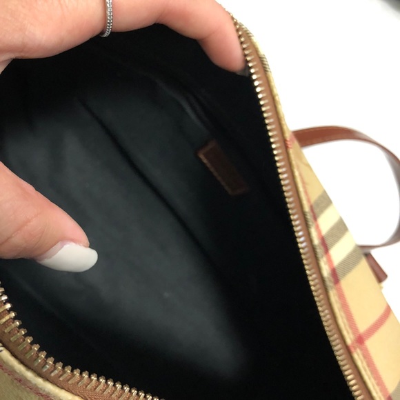 Burberry bag - Picture 2 of 2